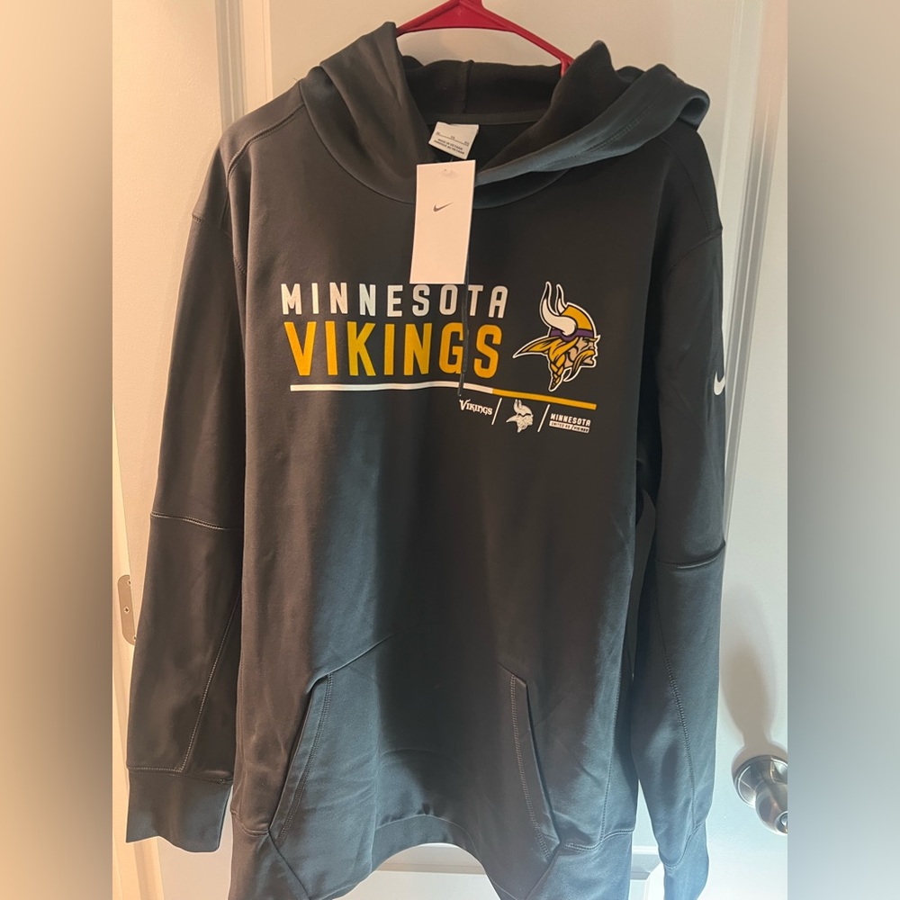 New with tags Minnesota Vikings NFL Hoodie NIKE XL